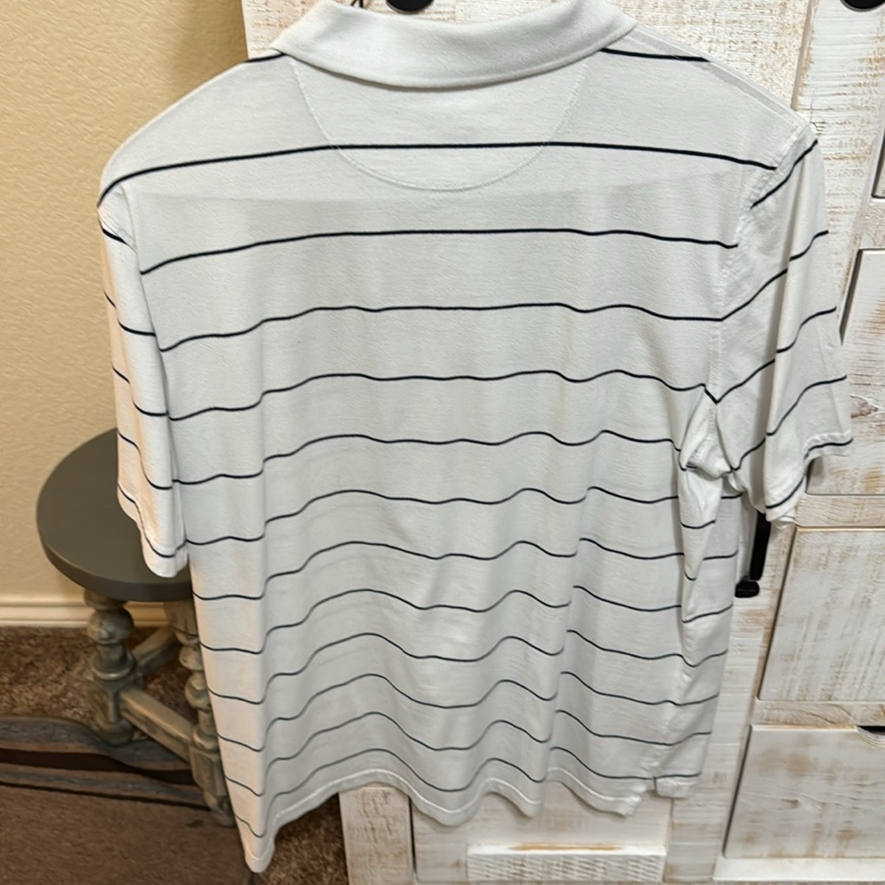 Big & Tall pullover - Picture 3 of 4